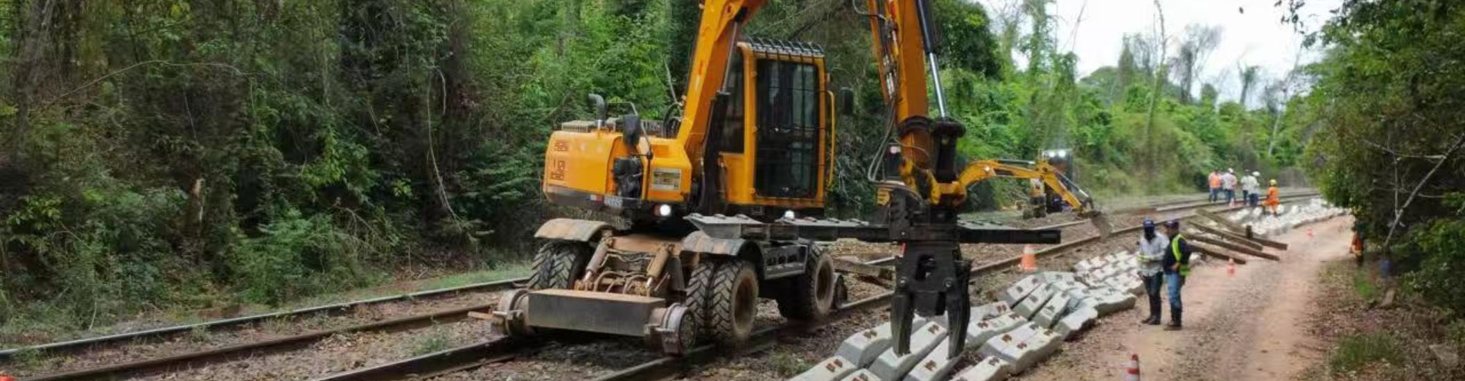 रेल रोड स्लीपर बदलने की मशीन