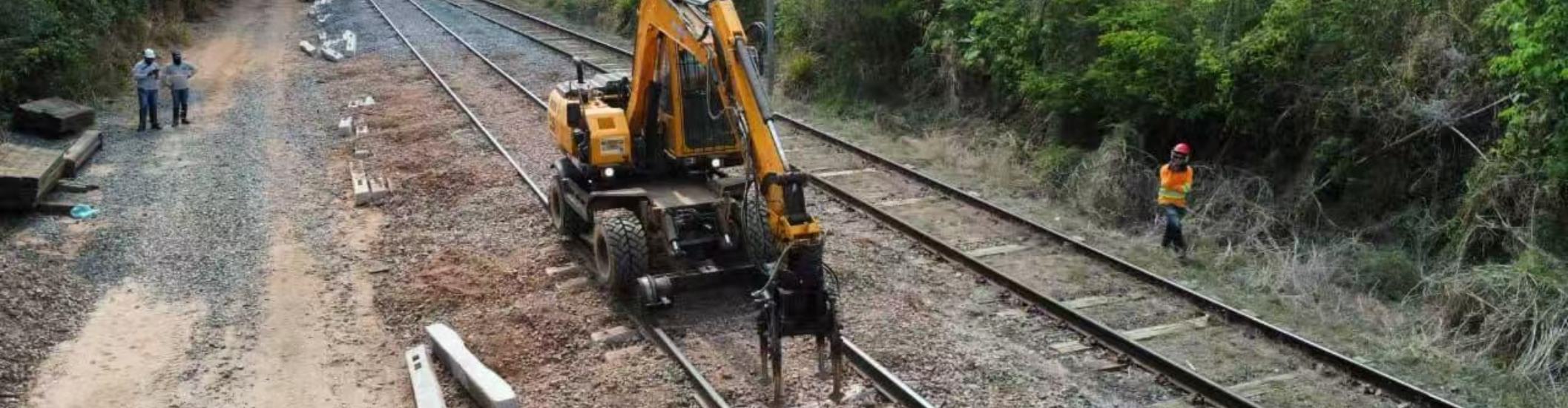 रेलवे गिट्टी नियामक ब्लेड